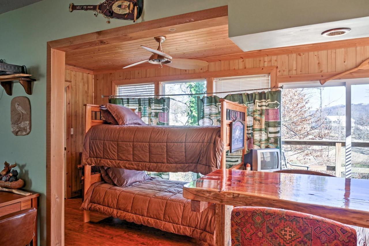 Paradise Cove Cabin With Boathouse And Dock Guntersville Esterno foto